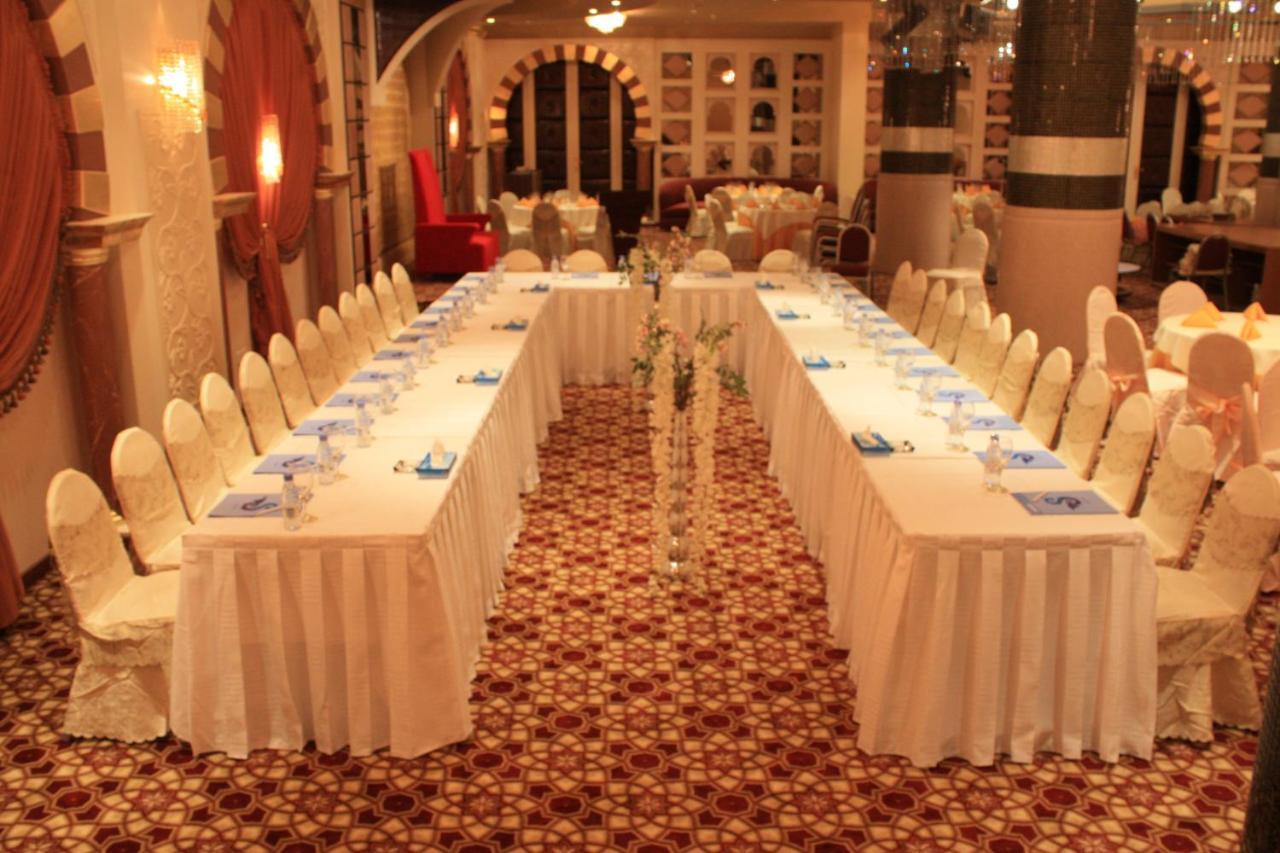 Sanam Hotel Suites Ḩafar al Bāţin Eksteriør billede